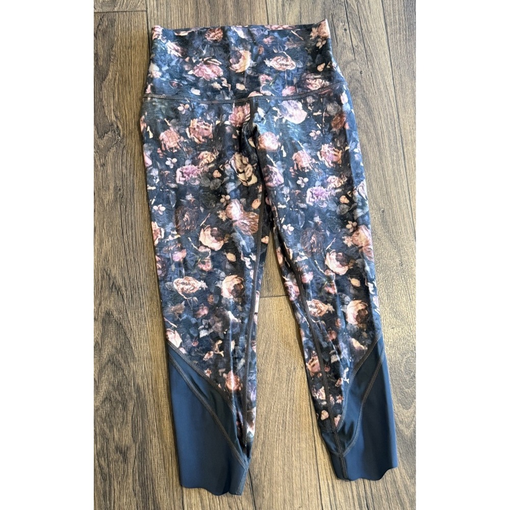Lululemon Wunder Under High Rise Crop Scallop Leggings Floral Size 6